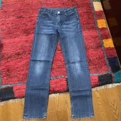 140UNIQLOデニム在庫確認をお願い致します。