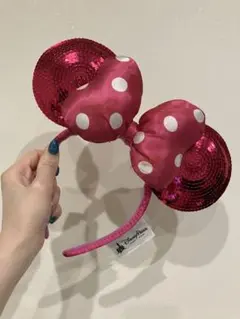 海外ディズニー　カチューシャ　ピンク