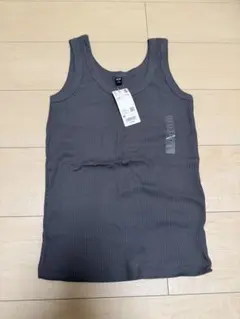 【新品未使用】ユニクロ　UNIQLO リブタンクトップ　グレー