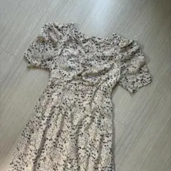 GRL 花柄 パフスリーブワンピース Aライン