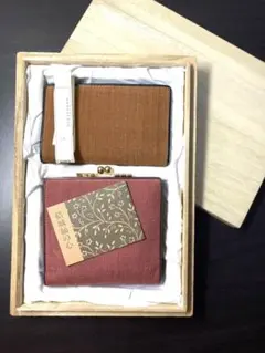 【未使用】本場結城紬　財布　がま口　カードケース　シルク　箱入り　2個セット