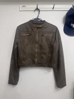 ぴ*ん様 スエードレザー風　クロップドジャケット