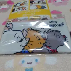 ディズニーストア　シークレットポーチ　マリー