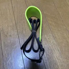 ウエットの腕を楽に脱げる　ハンドメイド　ウエットスーツレンチBING surfのサムネイル