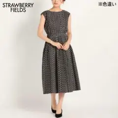 STRAWBERRY-FIELDS リフエンブロイダリー　ワンピース　刺繍装飾のサムネイル