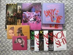 ITZY アルバム まとめ売りセットのサムネイル