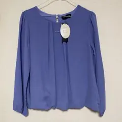 GALLORIA レーヨン混ブラウス長袖　チャーム付き　L パープル青系