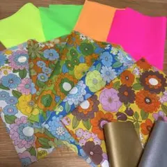 【はぎれセット】カラフルな花柄と蛍光色の布地 化繊ポリエステル等