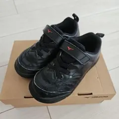 ミズノ サッカー　トレーニングシューズ　モナルシーダネオ　17センチ