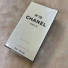 未開封 保管品 シャネル N°19 パルファム ヴァポリザター 7.5ml 香水