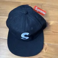 シュプリーム Sロゴ 6パネル 