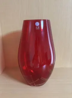 【希少】【美品】津軽びいどろ　赤色花瓶　金色短冊模様　日本製　伝統工芸品のサムネイル