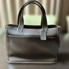 Item thumbnail for item ea1c0526-e90d-4b02-ab46-35a4e6b9785a