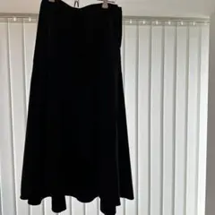 美品　アストラット　オケージョン　ブラック フレアスカート ロング丈のサムネイル