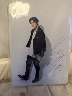 Item thumbnail for item ab0d1d6c-07cf-4e3f-b6f4-224f347f2198