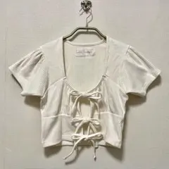 【限定価格】美品 honeymihoney リボンリブトップス オフホワイト 白のサムネイル