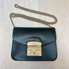 FURLA メトロポリス チェーンレザーショルダーバッグ ブラック