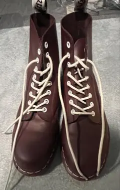 Dr.Martens 8ホールブーツ 26cm チェリーレッド 美品のサムネイル