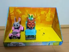 Item thumbnail for item e89a96cd-f8d2-4eca-8cd6-0ddd7b5c174f