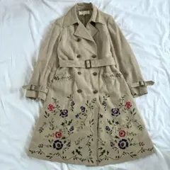 花柄刺繍 トレンチコート ダブルブレスト ベルト付 ロング キレイめカジュアルのサムネイル