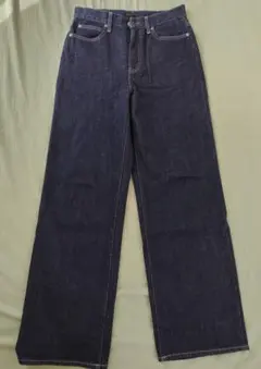 UNIQLO ワイドストレートジーンズ 24