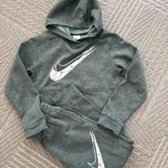 NIKE マルチハイブリッドプルオーバー 上下セットMサイズ(140〜150)