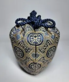 Item thumbnail for item 454e6b90-1103-46ac-bb5d-75e10358c5d2