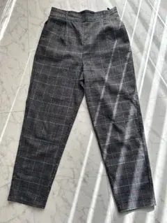 グレー系チェック カジュアルパンツ