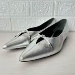 銀座カネマツ シルバー ポインテッド リボンデザイン パンプス 24.5 D