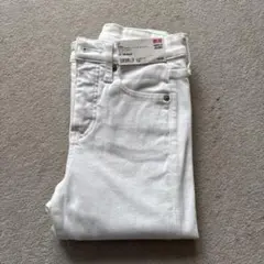 ユニクロ ハイライズスキニージーンズ(ビューティコンプレッション) 23