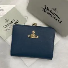 ヴィヴィアンウエストウッド二つ折り財布
