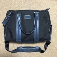 TUMI ビジネスバッグ ブリーフケースのサムネイル