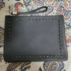 GIANNI CHIARINI ジャンニキャリーニ　スタッズクラッチバックのサムネイル