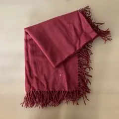 赤いフリンジストール、マフラー