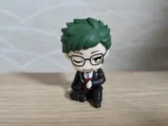 ツイステ　肩ズン　トレイ・クローバー