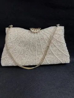 22 ゴールドビーズ装飾クラッチバッグ パーティ　結婚式　可愛い