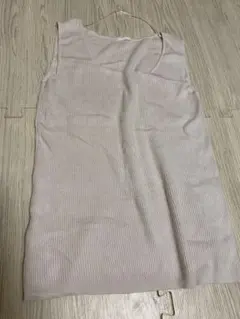 GU ニット　タンクトップ