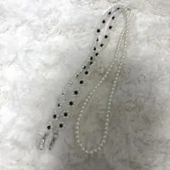 フラワー　花 スマホショルダー モノトーン スマホストラップ