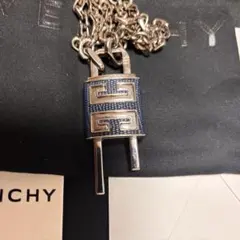 ジバンシィ GIVENCHY 南京錠 パドロック シルバー - メルカリ