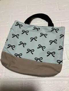 Item thumbnail for item ae108e37-228e-4473-a881-fdb8a8c810c4