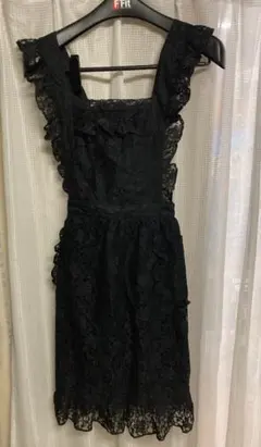 ⭐️未使用品　れんげ　黒　総レースエプロン
