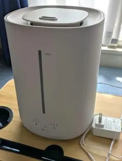 美品！　ニトリ　加湿器　タンクを持ち運べるラク給水アロマ加湿器　モカのサムネイル
