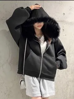 ファー付き ジップアップパーカー ブラック SHEIN