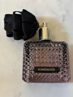 Victoria’s Secret Scandalous 香水 50mlのサムネイル