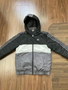 adidas フード付きジャケット 黒/グレー 150