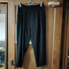 カジュアルパンツ