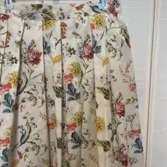 花柄 フレアロングスカート