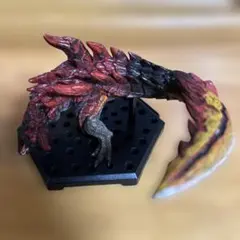 モンスターハンター 燼滅刃ディノバルド フィギュア
