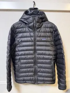 patagonia パタゴニア　メンズダウン・セーター・フーディーM