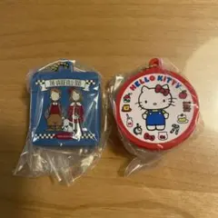 クッキー缶チャーム　ハローキティ　ザボードビルデュオ